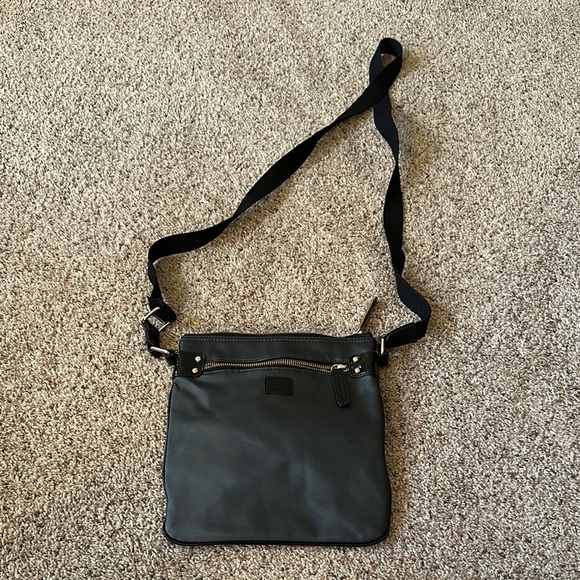 Victoria's Secret Handbags - Victoria’s Secret Stylish Black Crossbody Bag